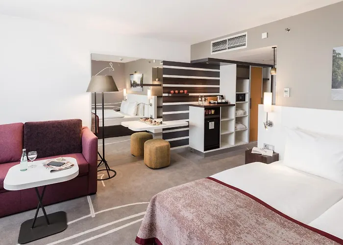Centre By Ihg Hotel