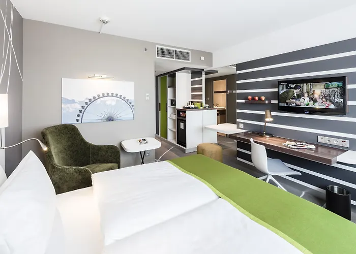 Centre By Ihg 4*