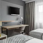 Centre By Ihg Hotel 4*