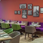 Centre By Ihg 4*