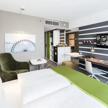 Centre By Ihg 4*