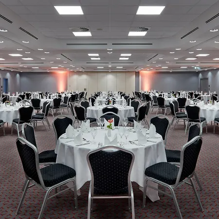 Centre By Ihg 4*