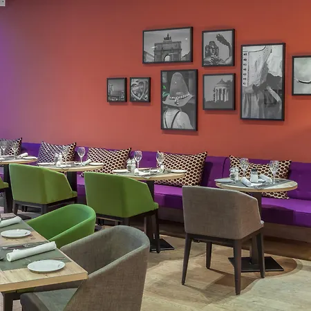 Centre By Ihg 4*