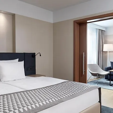 Centre By Ihg מינכן