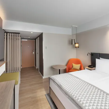 Centre By Ihg 4* Munich