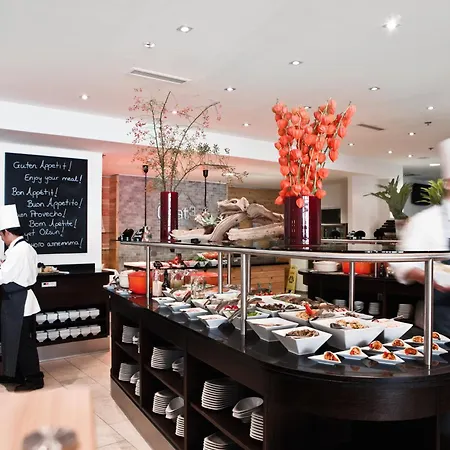Centre By Ihg 4*