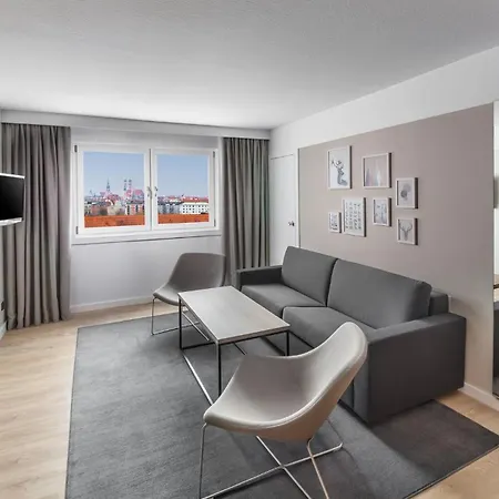 Hotel Centre By Ihg Munich